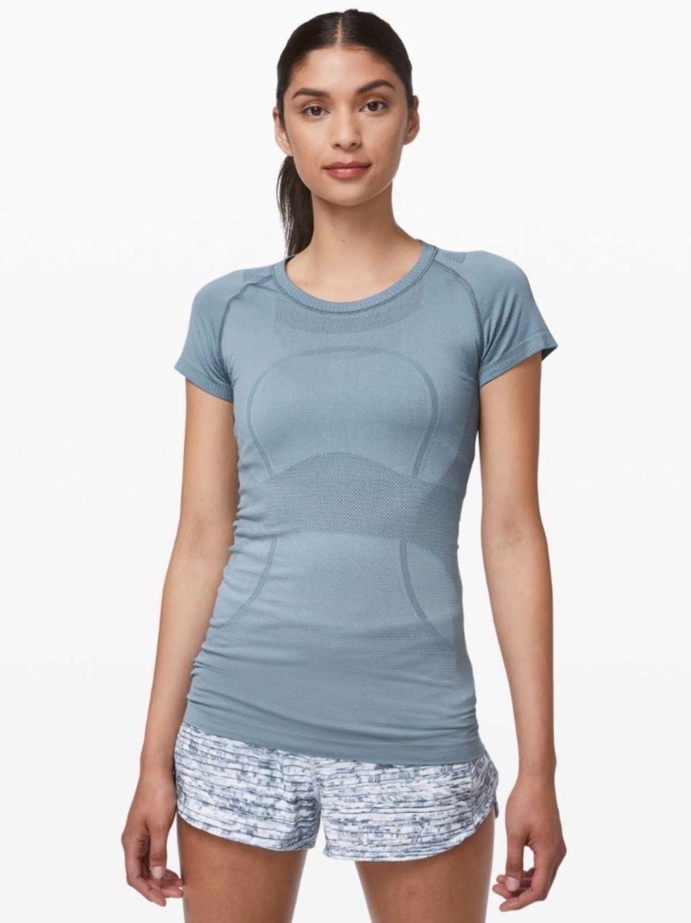 Lululemon Swiftly sz 10 chambray Short-Sleeve Seamless Performance Top